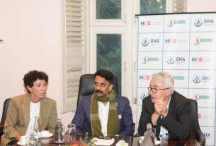 c0f74478 e9c1 4906 9213 eb80f9a19b38