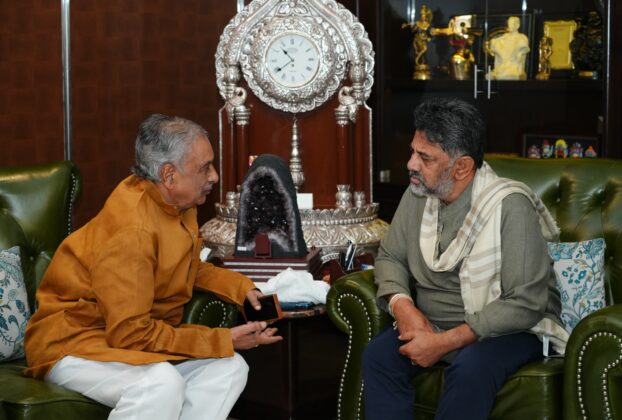 ಬಸವರಾಜ ಹೊರಟ್ಟಿ ಮುಖ್ಯಮಂತ್ರಿ ಡಿ ಕೆ ಶಿವಕುಮಾರ್ ಭೇಟಿ 2